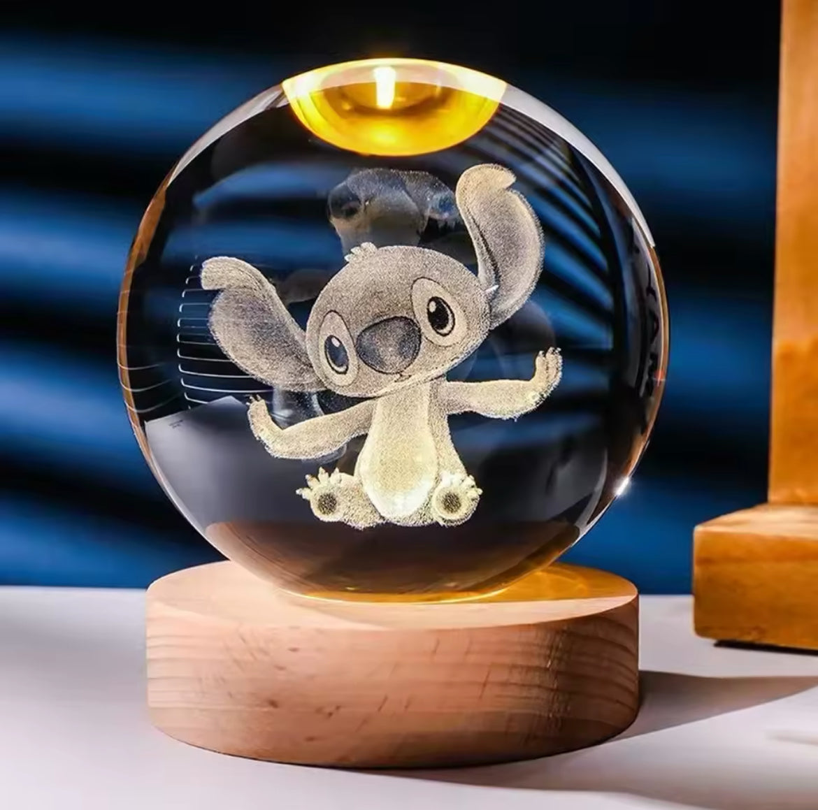 Stitch 3D Kristallkugel (Nachtlicht)